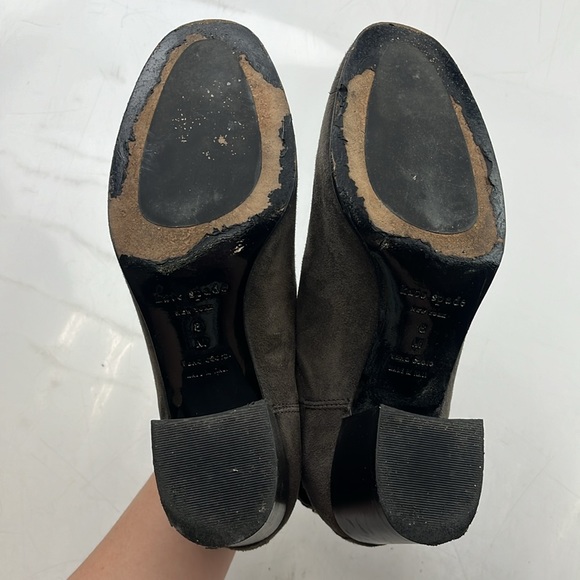 Kate Spade Scalloped Trim Heeled Chelsea Boots - Size 8 - G86-4 - Picture 6 of 8